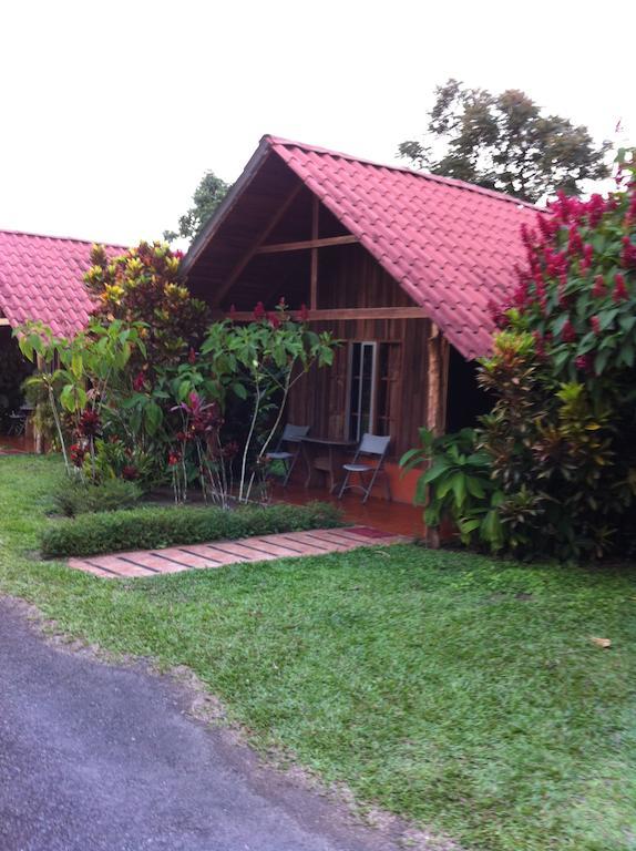 Hotel Villas Vista Arenal La Fortuna Exterior photo